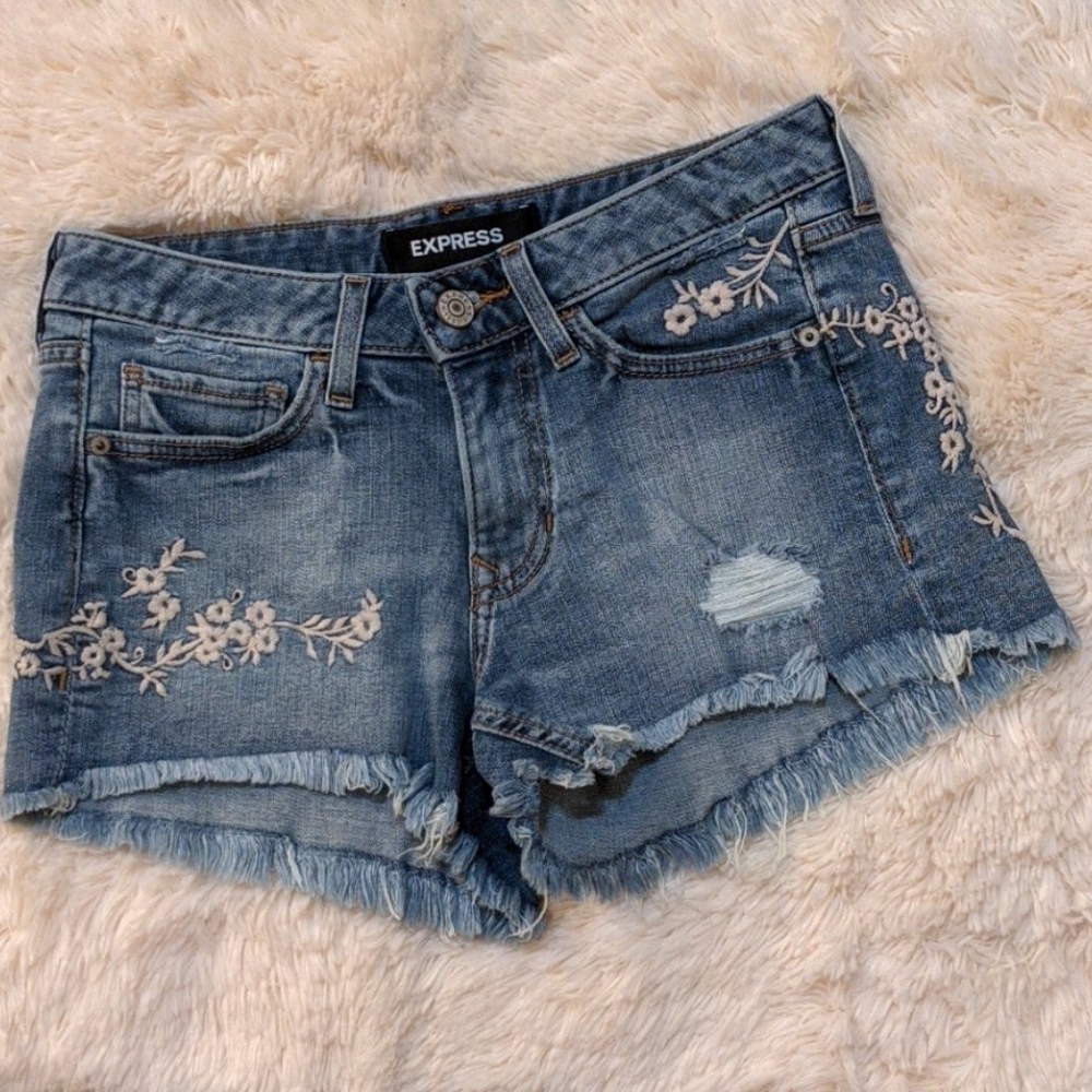 Express denim shorts 0